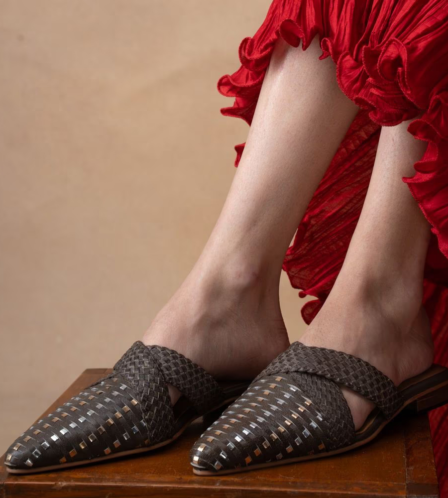 Hand Woven Ladies Sandal WLS01