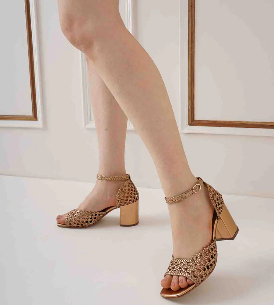 Hand Woven Ladies Sandal WLS04